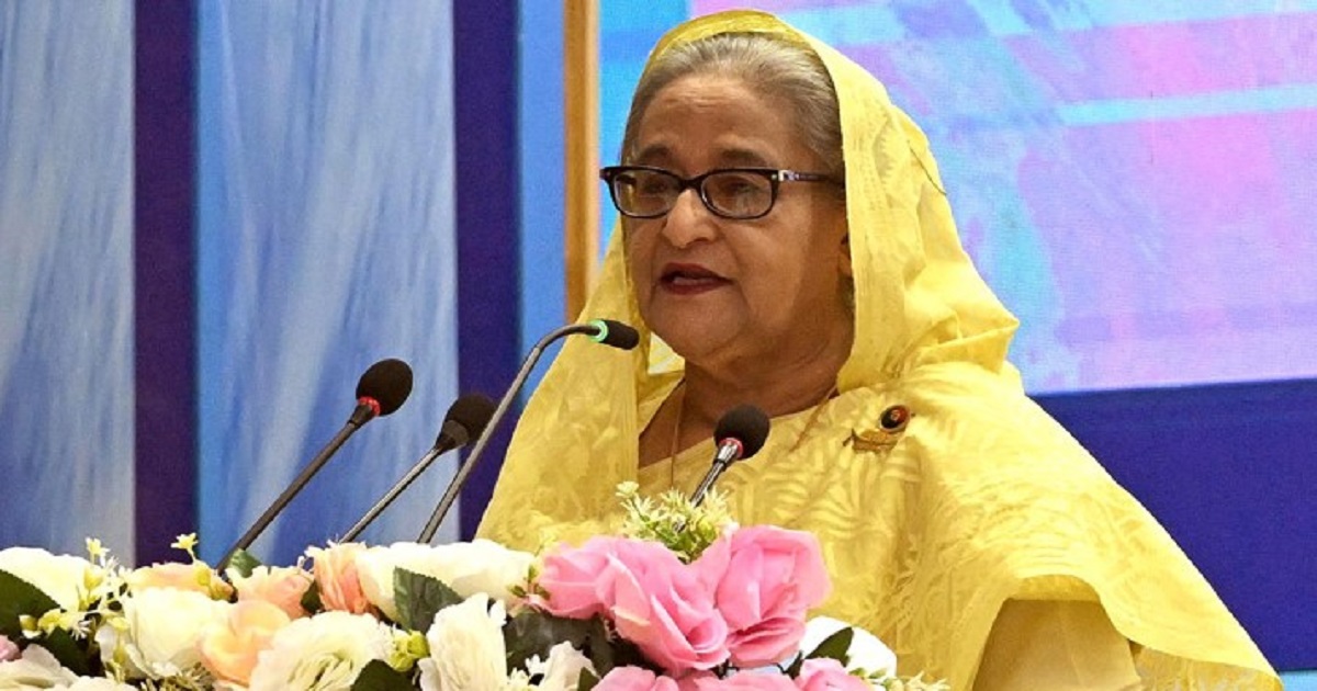 এখন যারা আন্দোলন করছে তারা শিক্ষার্থী নয় সন্ত্রাসী