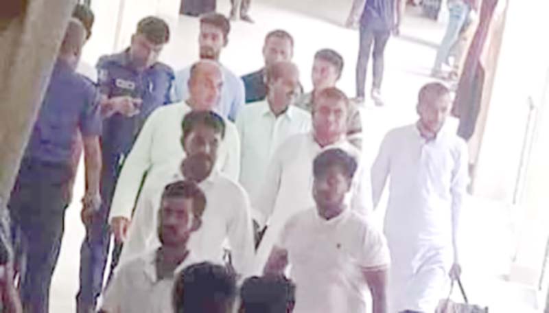 আত্রাইয়ে আ.লীগ নেতাকে মারপিটের মামলায় ইউপি চেয়ারম্যানসহ ৯ জন কারাগারে
