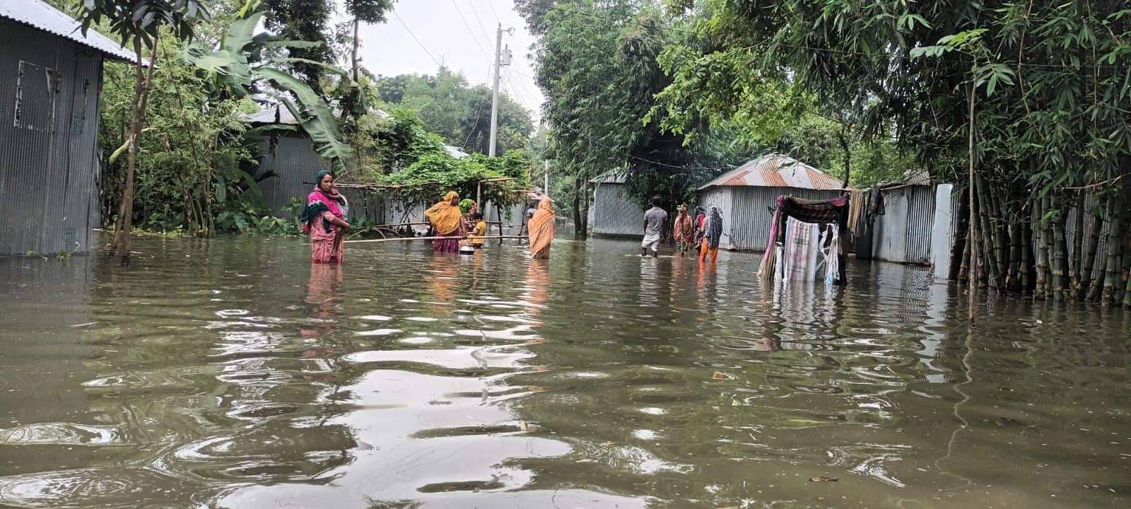 তিস্তায় পানি বৃদ্ধি, গঙ্গাচড়ায় ৪ হাজার পরিবার পানিবন্দি