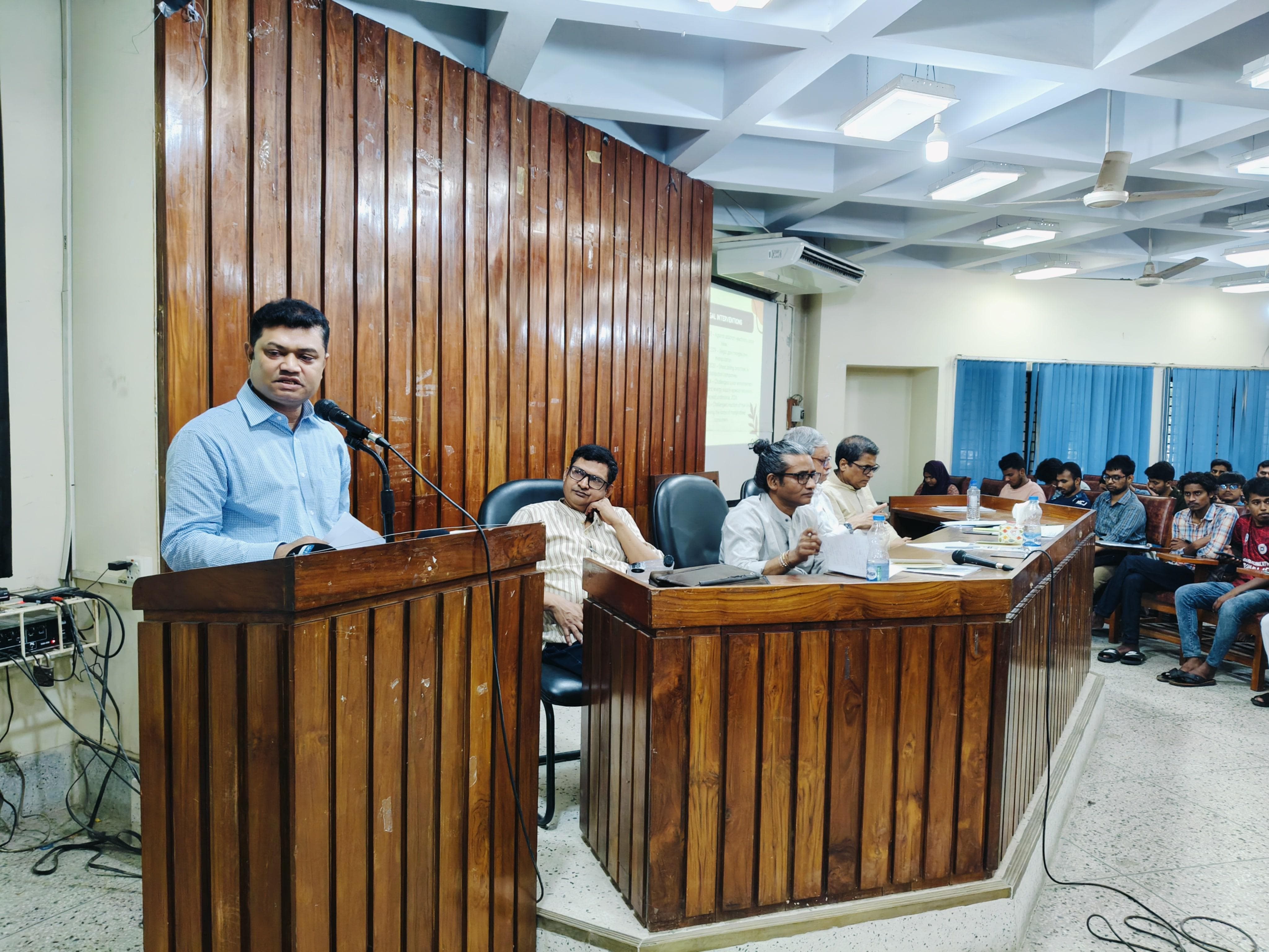 রাবিতে 'জ্বালানি সুবিচারে বাংলাদেশ' শীর্ষক সেমিনার অনুষ্ঠিত