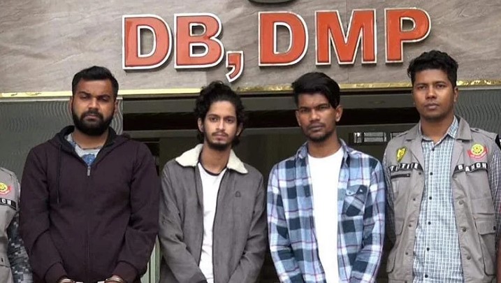 অনলাইন জুয়ার প্রচারণা: ইউটিউবার প্রত্যয় হিরণসহ গ্রেপ্তার ৩