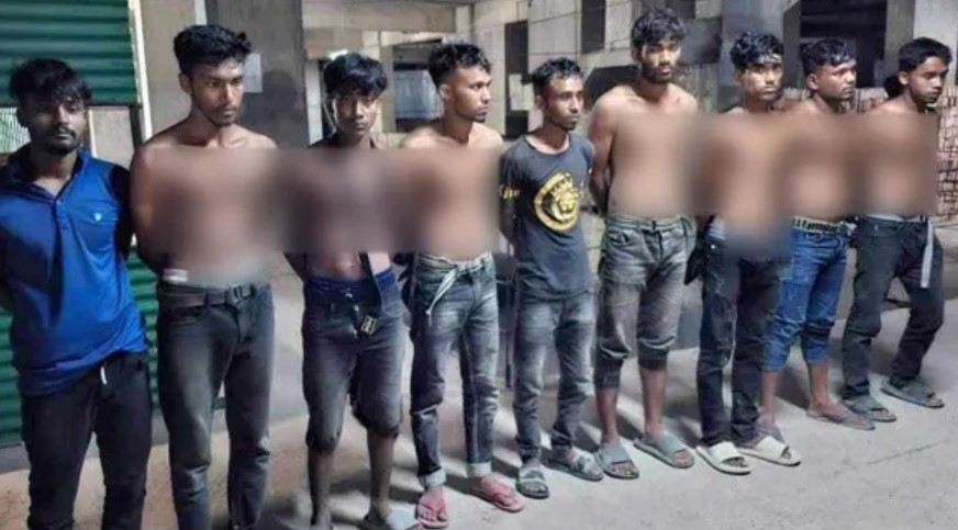 রাজধানীর বিভিন্ন এলাকায় ডাকাতি, ধরতে পারলেই গণধোলাই