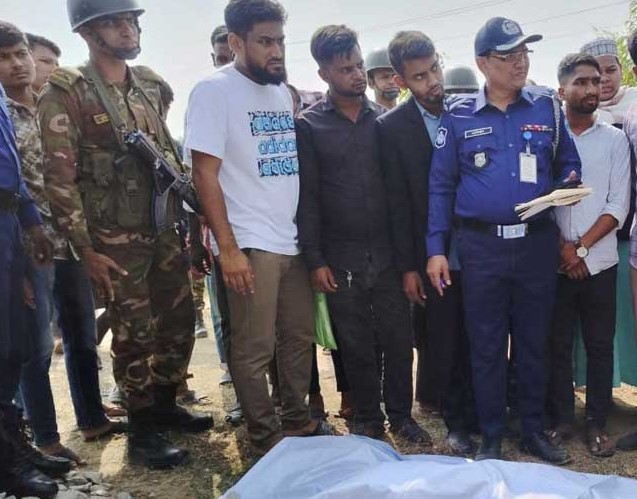 বুড়িচংয়ে ট্রেনের নিচে ইজিবাইক: নিহত বেড়ে ৭