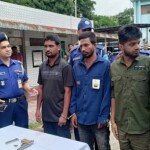 জেল থেকে বেরিয়েই অস্ত্র হাতে ডাকাতির প্রস্তুতি, কুমিল্লায় তিনজন আটক