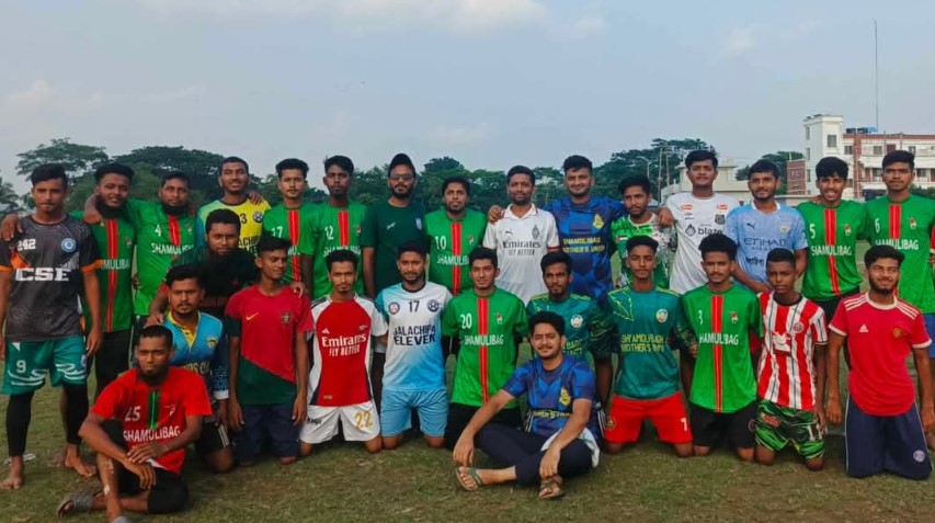 গলাচিপায় ঈদের আনন্দ: ঐতিহ্যবাহী ফুটবল ম্যাচে জয়ী অবিবাহিত একাদশ