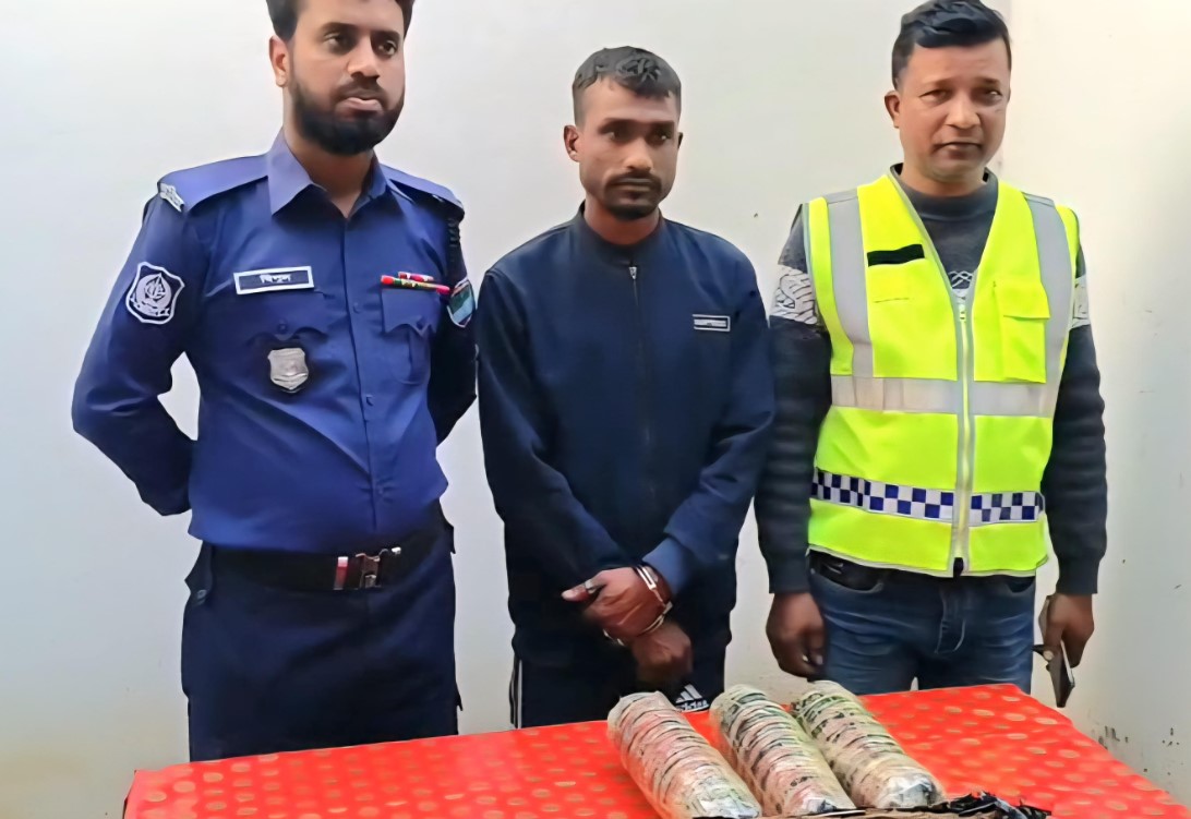 শৈলকুপায় দুই কেজি গাঁজাসহ কারবারি আটক