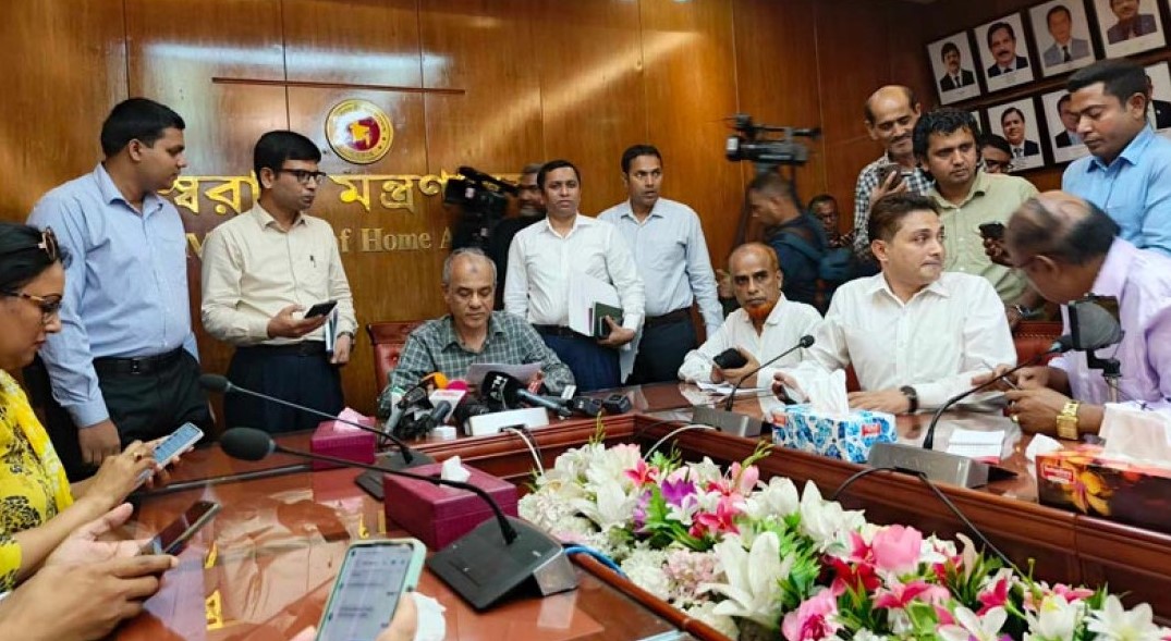 বুধবার রাত থেকে অভিযানে নামছে যৌথ বাহিনী