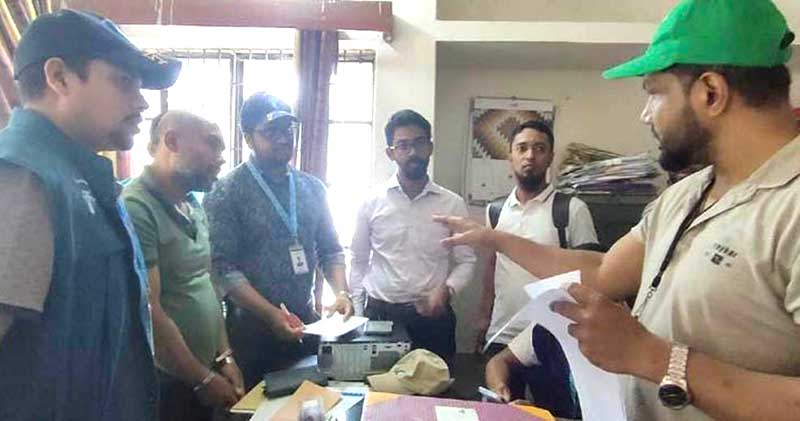 শরীয়তপুরে ঘুষের ৫০ হাজার টাকাসহ দুদকের হাতে আটক বিসিক কর্মকর্তা