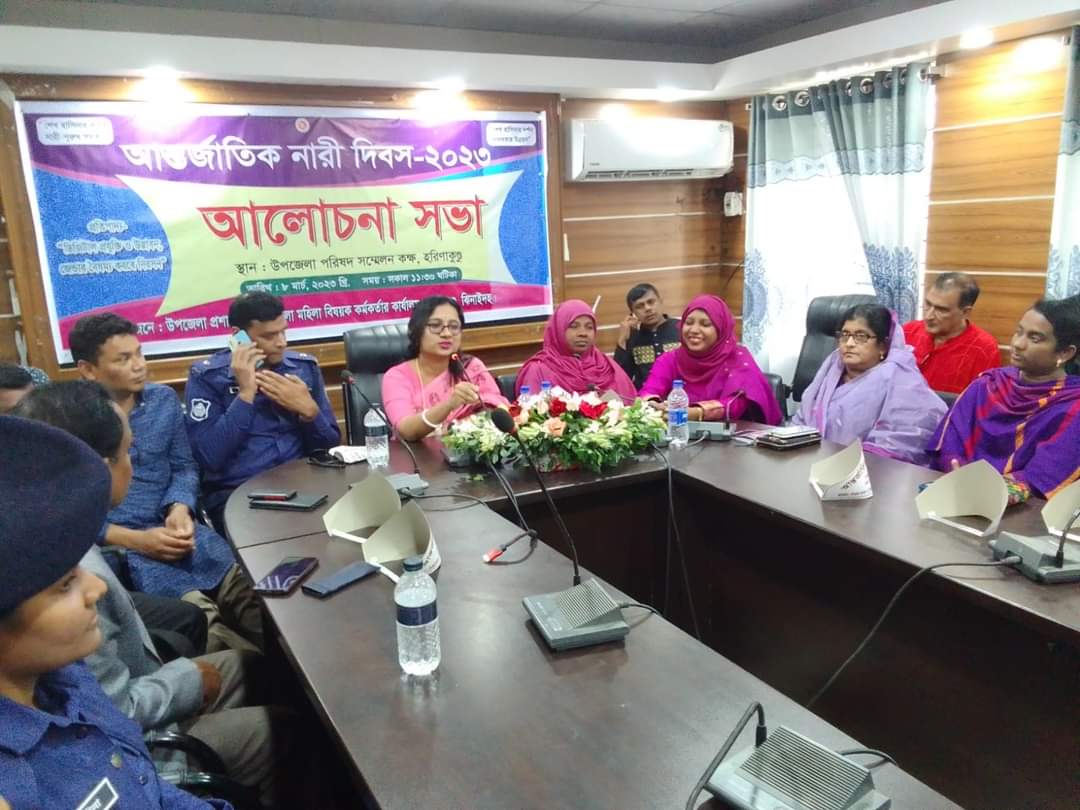 জাতীয় মহিলা সংস্থার ঝিনাইদহ শাখার চেয়ারম্যান দীপ্তি রহমানকে সম্মাননা