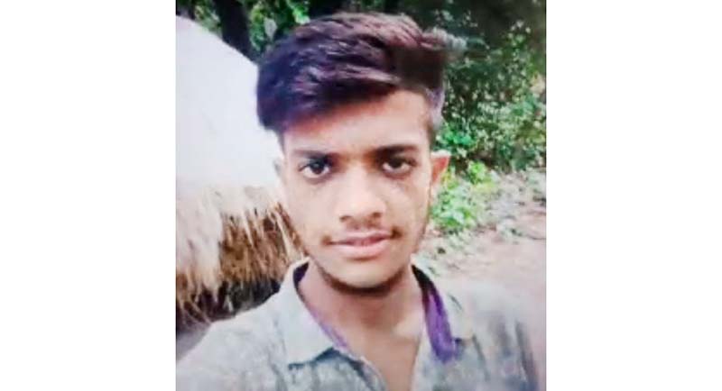 কালীগঞ্জে বন্ধুকে মোবাইলে ডেকে এনে ছুরিকাঘাতে হত্যার অভিযোগ