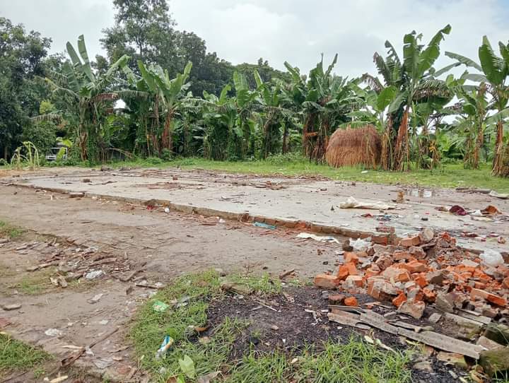 শ্রীপুরে ছাত্র-জনতার আন্দোলনের সুযোগে প্রবাসীর ১৬টি দোকান লুটপাট করেছে প্রতিপক্ষ