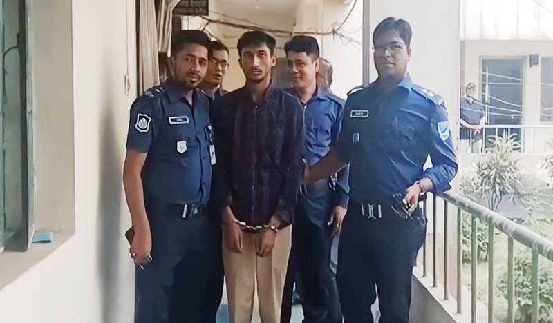 ছেলেকে জুসের সাথে ঘুমের বড়ি খাইয়ে অপহরণ করে বাবা!