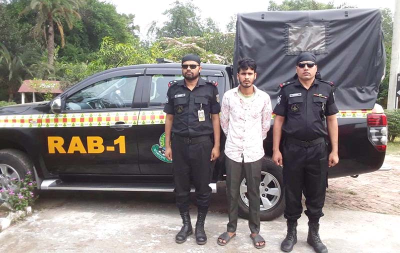 শ্রীপুরে পরকীয়া সন্দেহে স্ত্রীকে হত্যা, স্বামী আটক