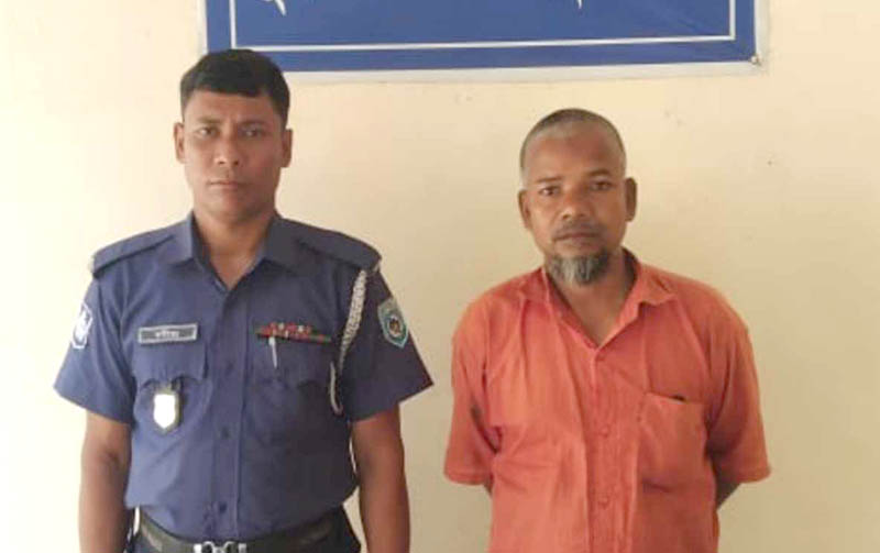 ঠাকুরগাঁও‌য়ে যৌতুকের টাকা না পেয়ে ঘুমন্ত স্ত্রীকে কুপিয়ে হত্যা, স্বামী গ্রেপ্তার