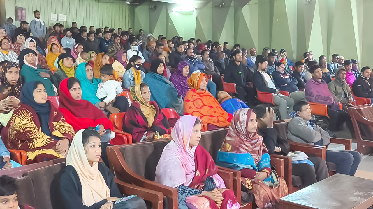 thakurgaon-audience-1.jpg