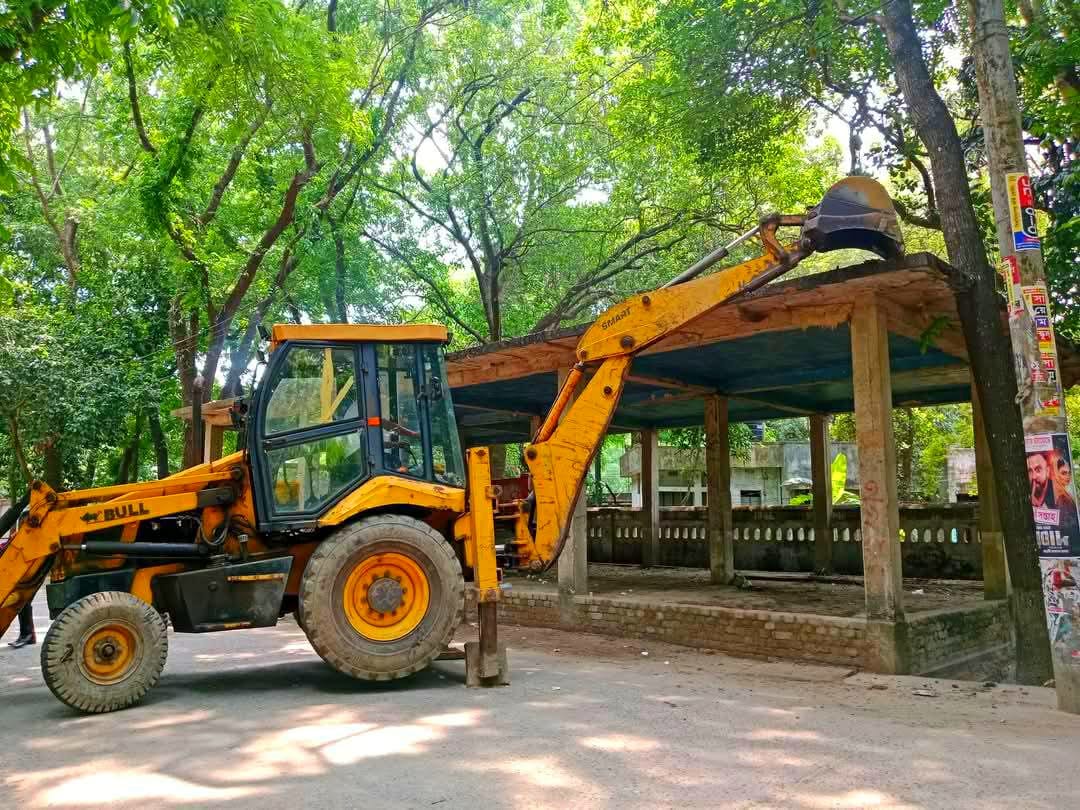 ময়মনসিংহ সাহিত্য সংসদের মুক্তমঞ্চ উচ্ছেদ, কবি-সাহিত্যিকদের প্রতিবাদ কর্মসূচি ঘোষণা