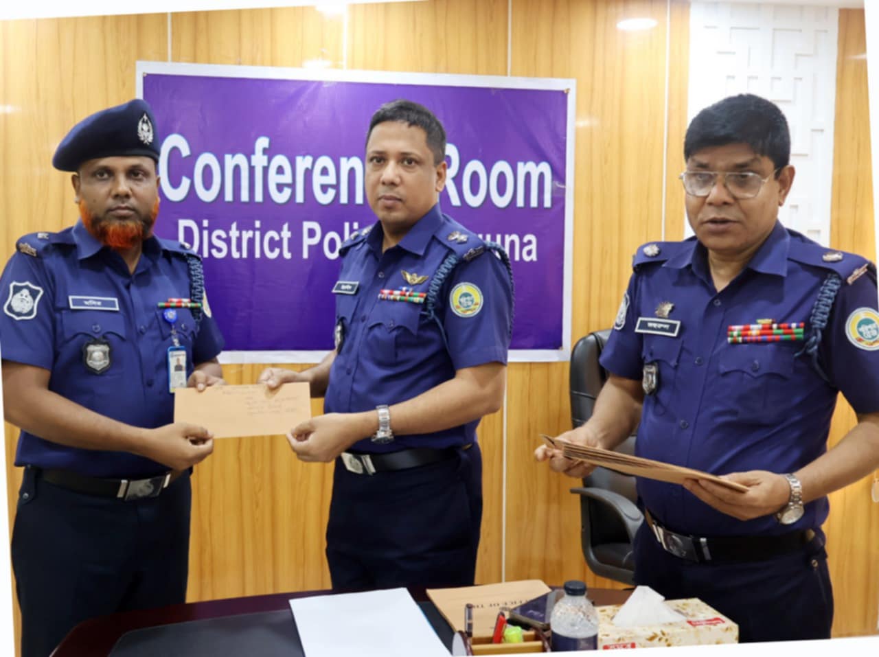 বেতাগী থানার ওসি মনিরুজ্জামান ‘শ্রেষ্ঠ অফিসার ইনচার্জ’ নির্বাচিত