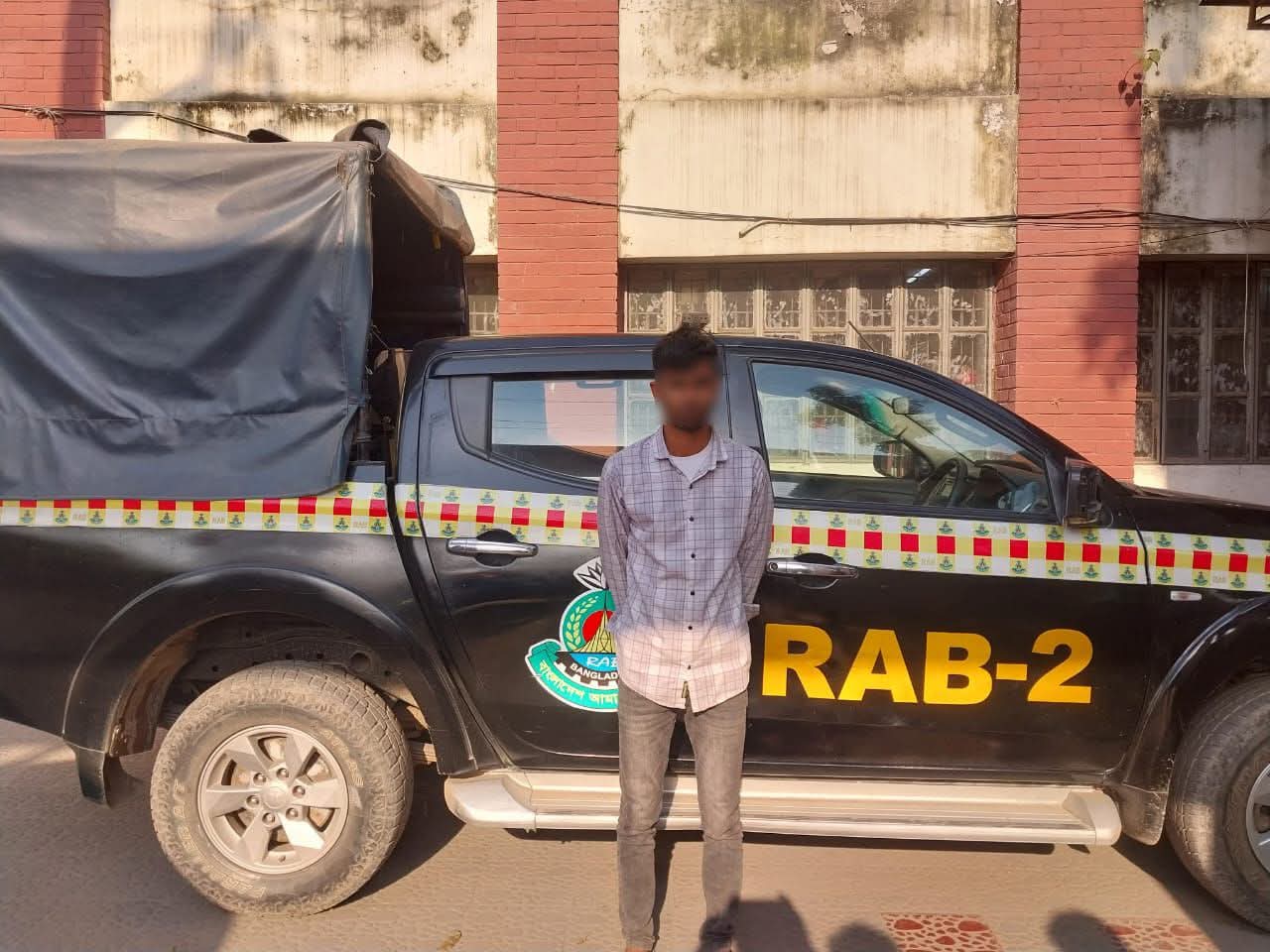 সাদুল্লাপুরে কলেজছাত্রী অপহরণ, ঢাকা থেকে প্রধান আসামি গ্রেপ্তার ও ভিকটিম উদ্ধার