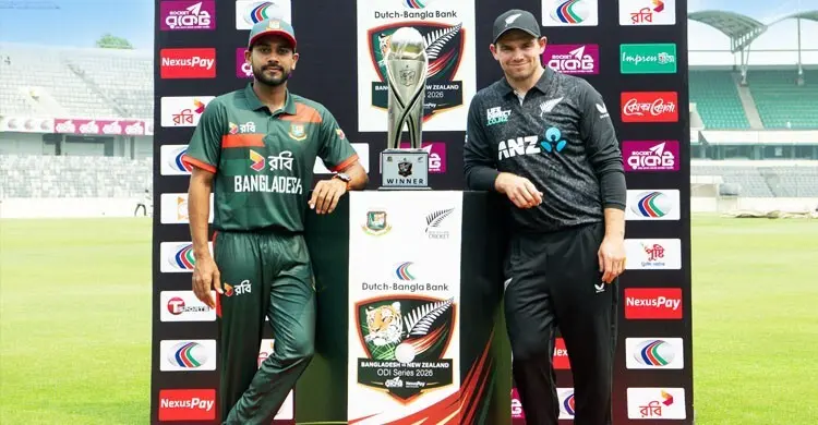 টসে হেরে ফিল্ডিংয়ে বাংলাদেশ!