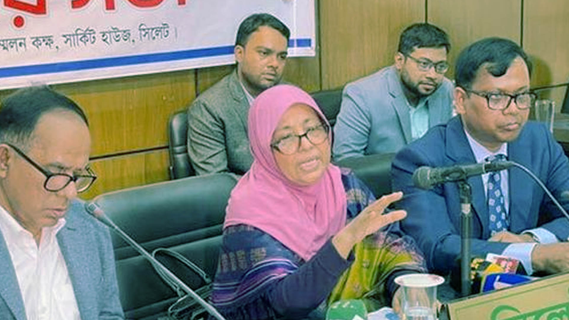 গণভোটে ‘হ্যাঁ’ এর পক্ষে প্রচারণা চালানো ফরজে কেফায়া: স্বাস্থ্য উপদেষ্টা