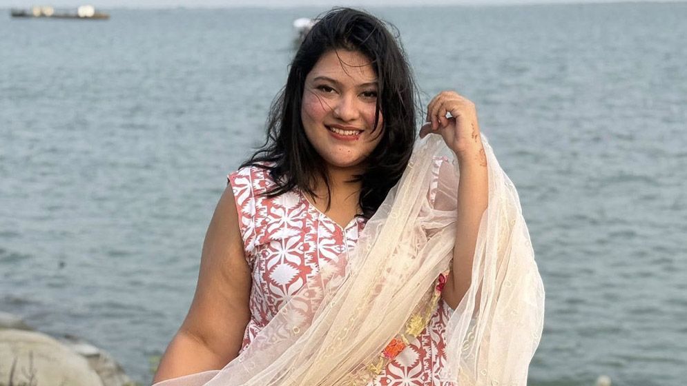 লাইফ সাপোর্টে কায়সার হামিদের মেয়ে কারিনা!